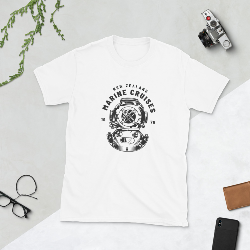 Purchase a stylish t-shirt on jeekls.com!